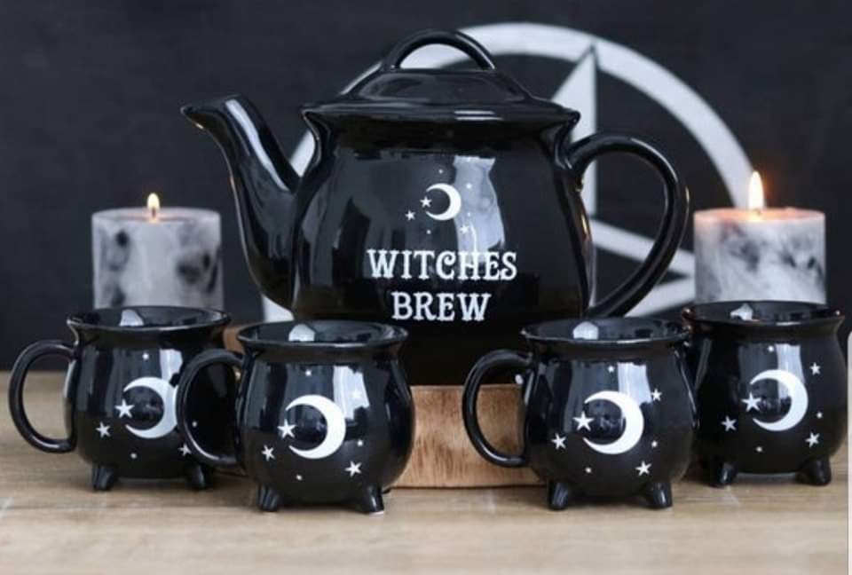 Witches Brew Tea Set